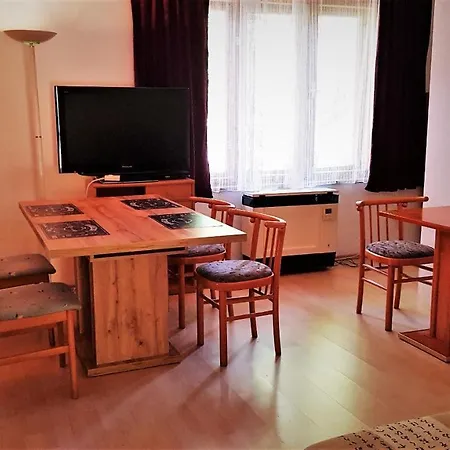 Haus Veronika Daire Zamárdi